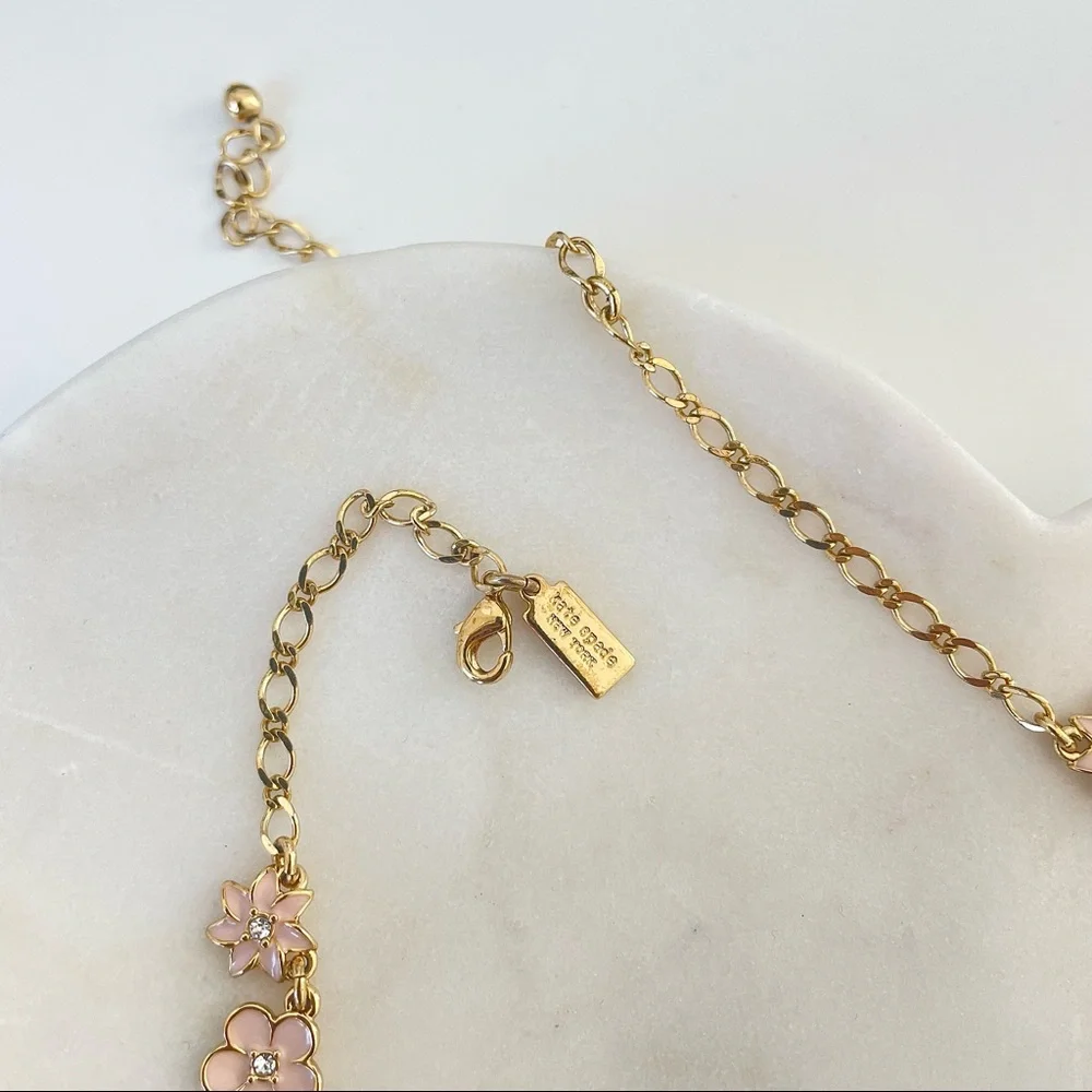 Kate Spade Dainty Daisy Necklace - Picture 4 of 6